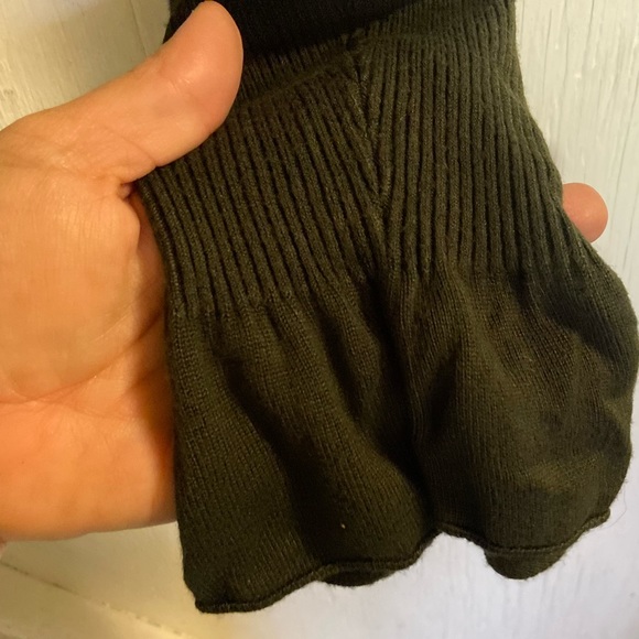 Studio Y ribbed dark olive green long sleeve Turtleneck top ladies 1xl stretch - Picture 3 of 5